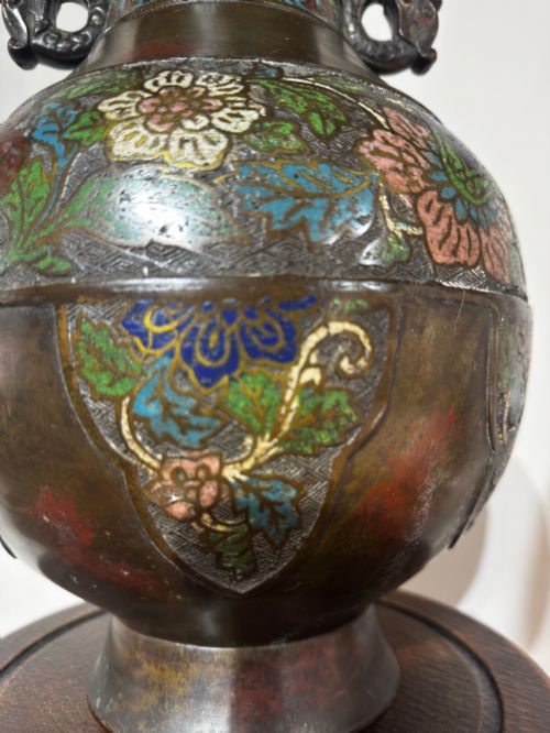 A CHINESE BRONZE CHAMPLEVE VASE - ADDITIONAL PHOTO 1