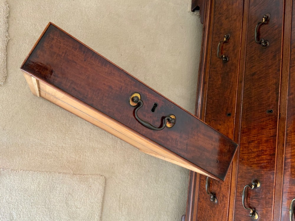Georgian mahogany bureau View XIV