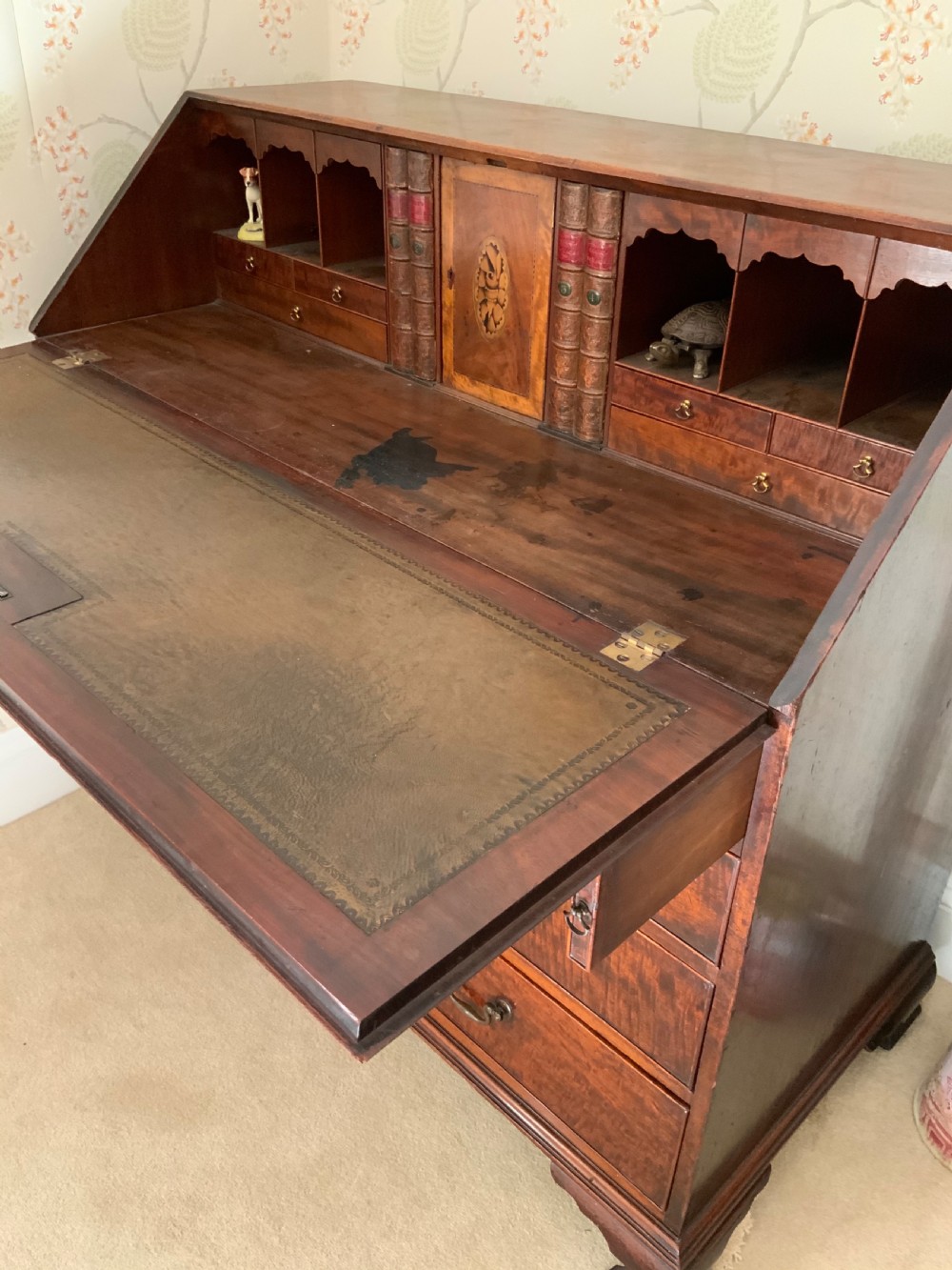 Georgian mahogany bureau View XVII