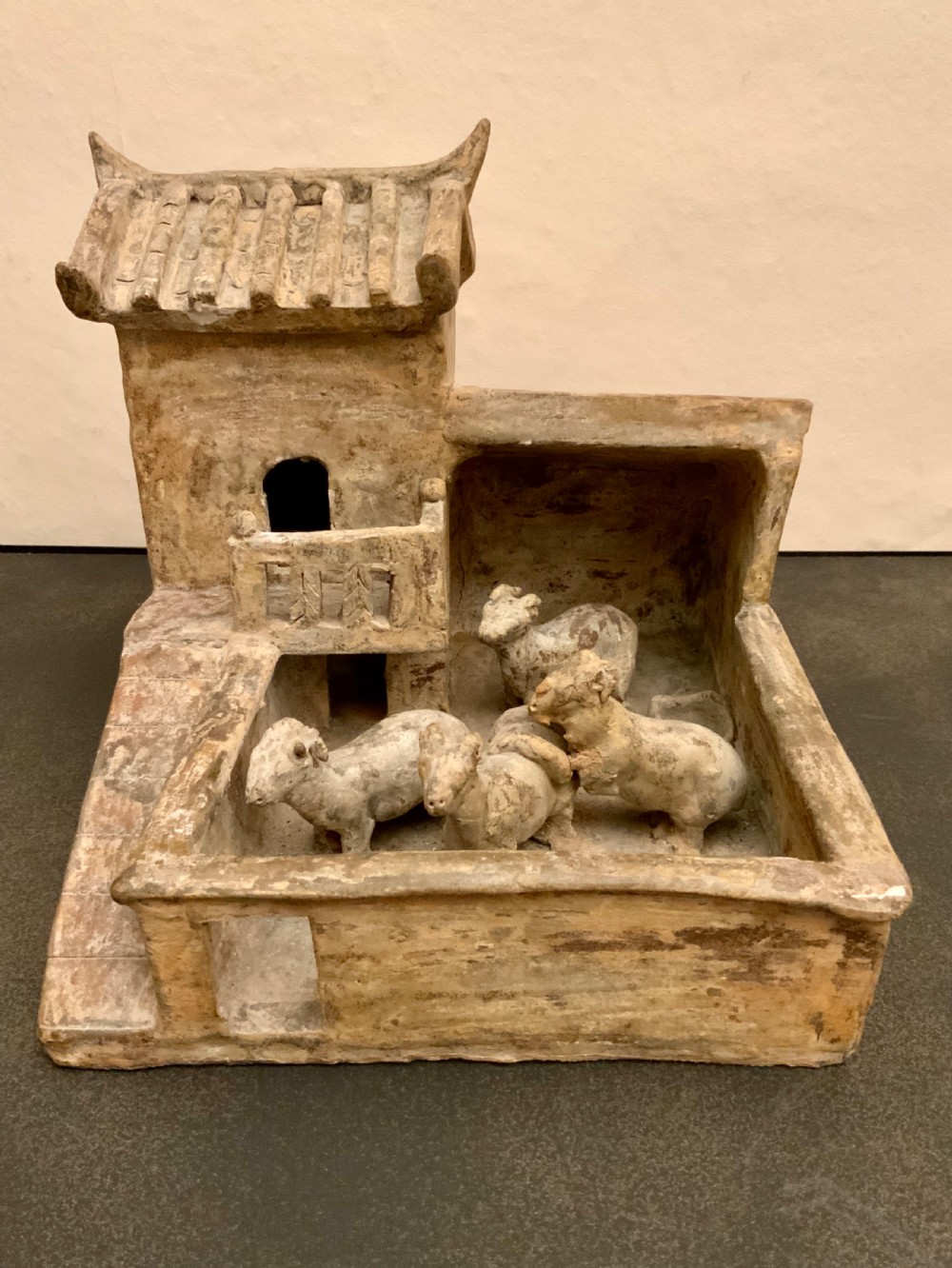 A Chinese Han Dynasty pottery farm