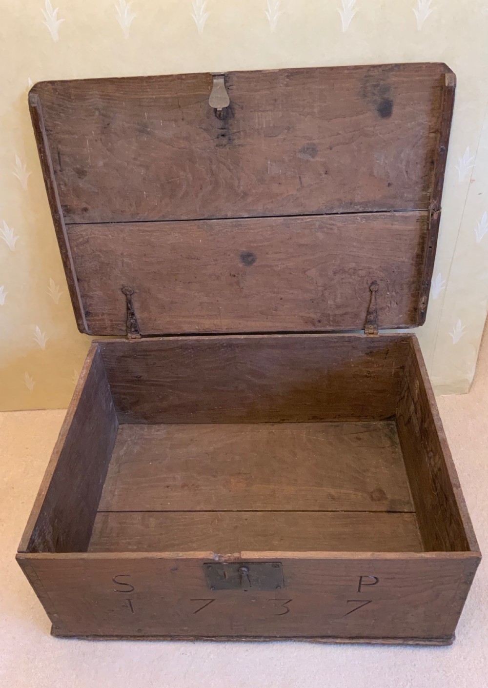 An 18th century oak box View V
