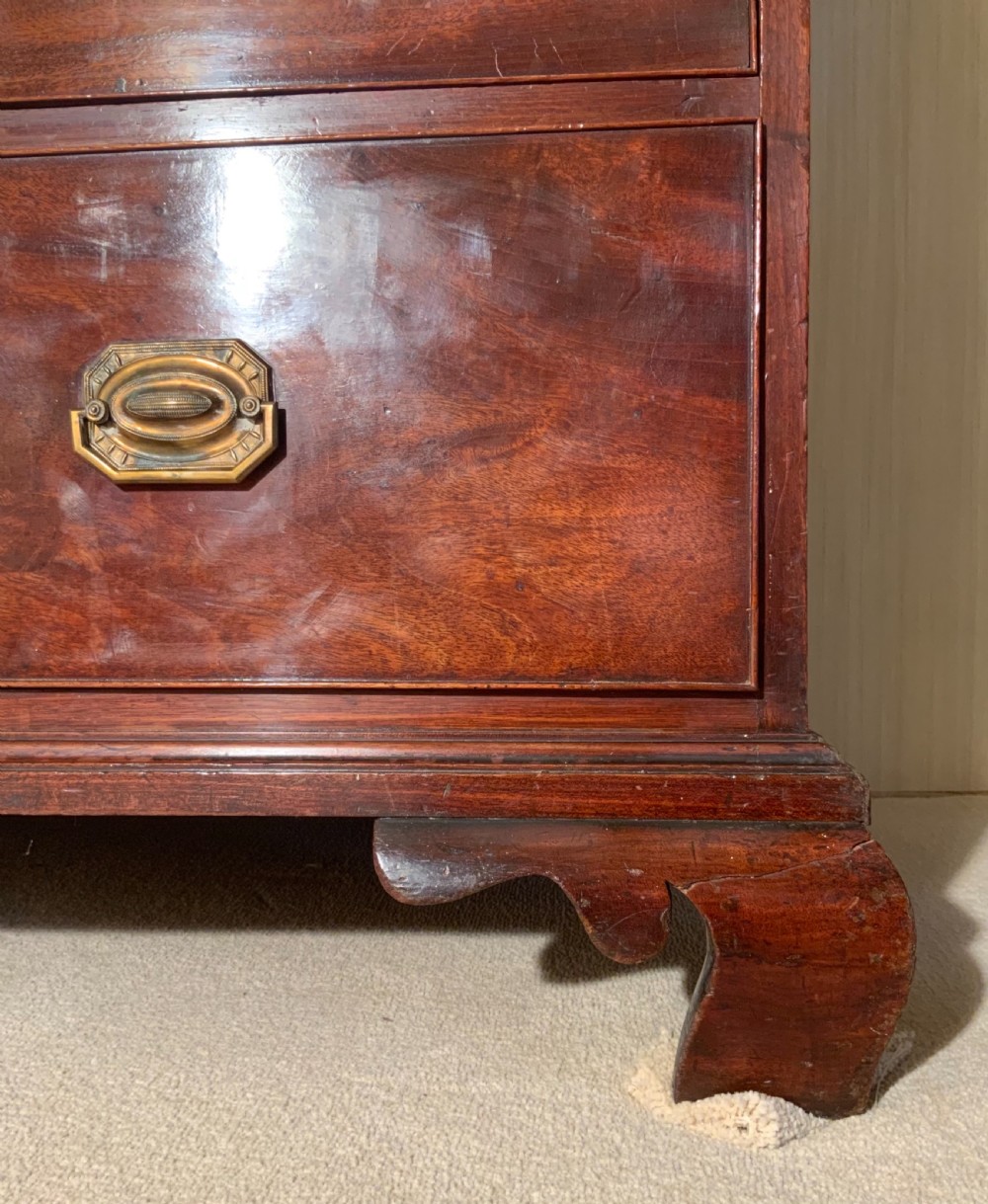 Georgian mahogany chest on chest View V