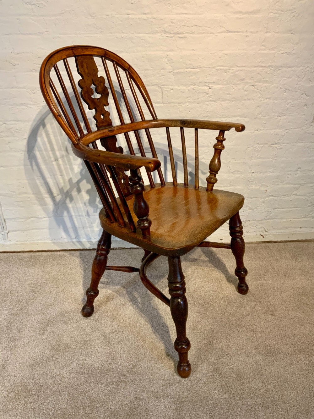 19th century Windsor chair. View III