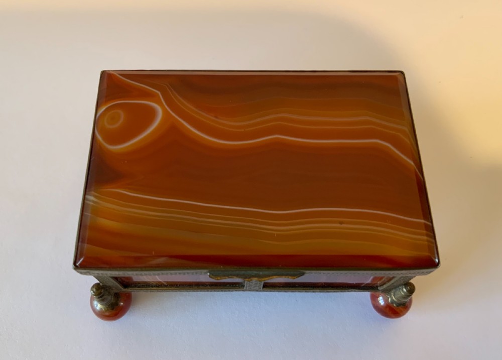 Ormolu mounted agate box View IV