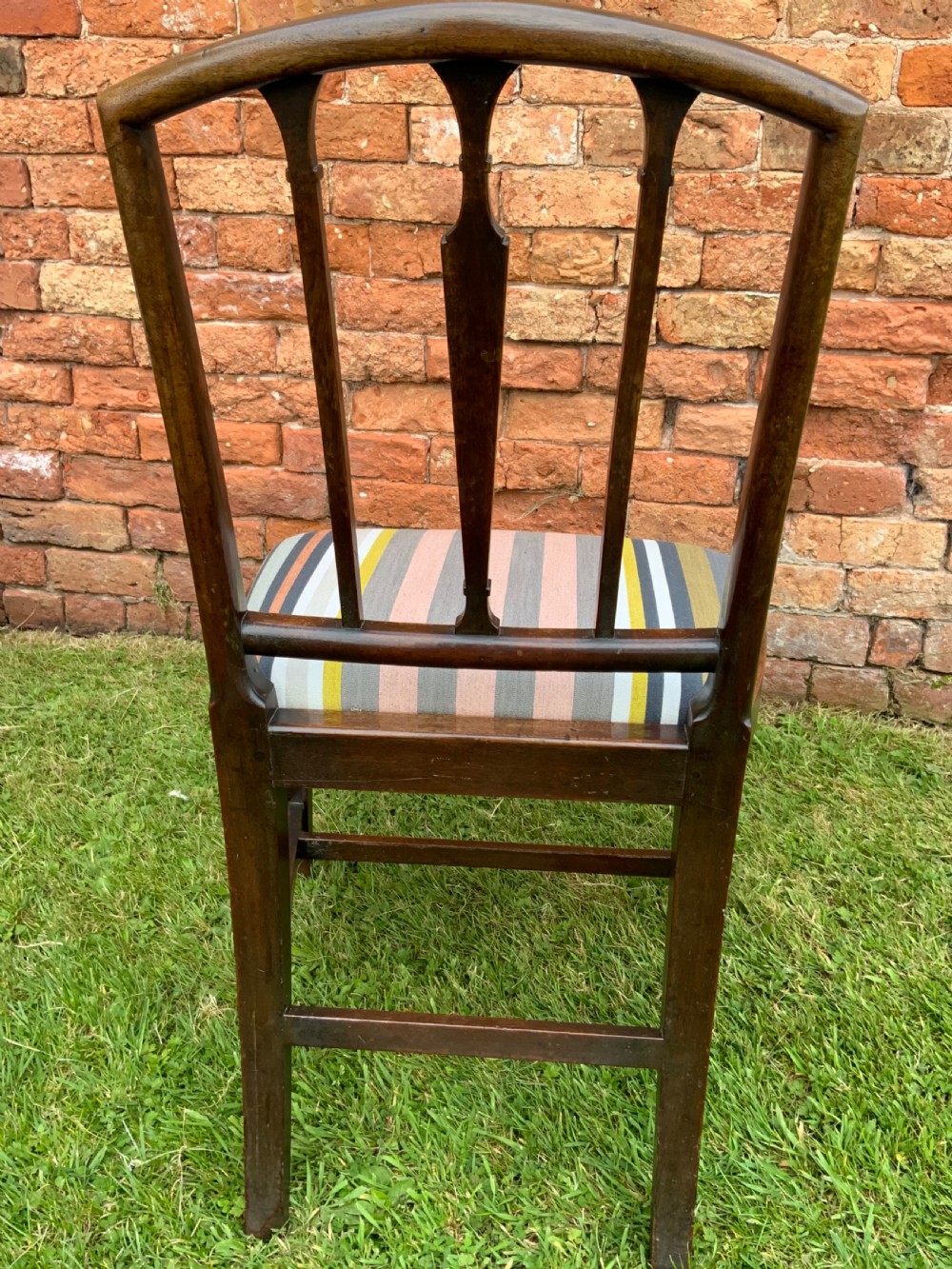Set of six Georgian mahogany dining chairs View VII