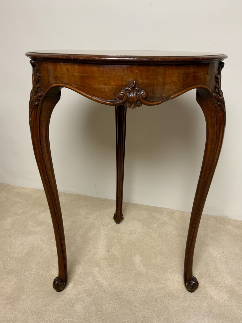 Georgian mahogany occasional table