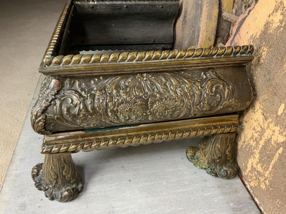 Regency period brass fender View IX