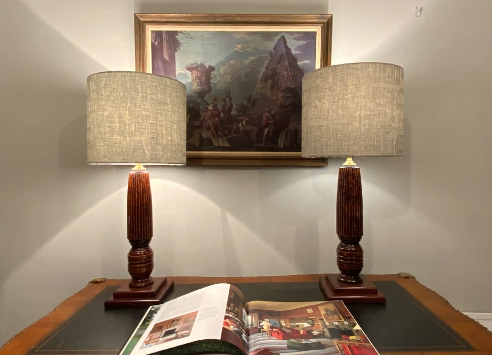 Pair of reeded column table lamps