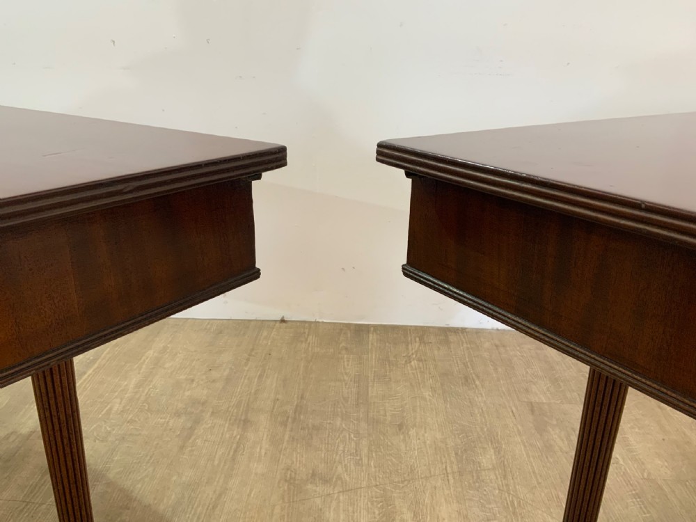 Georgian Mahogany dining table to seat 10 View IX