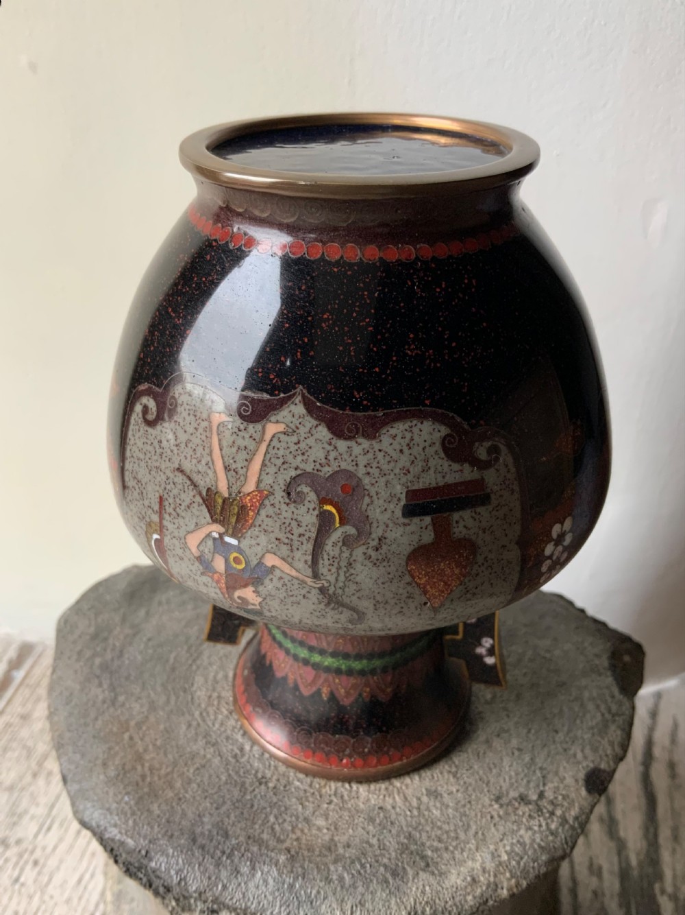 A small Japanese cloisonné  vase View V