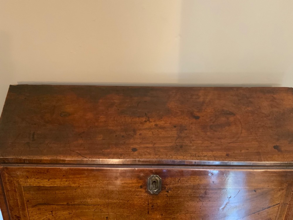 2’6” wide Georgian mahogany bureau View VII