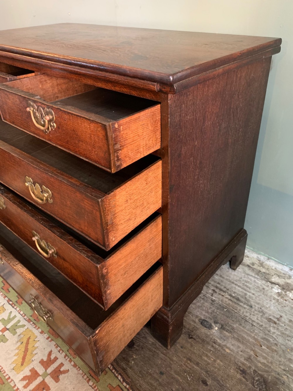 Georgian oak chest drawers with brushing slide View IV