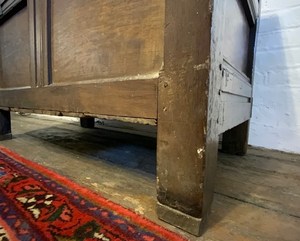 A small James I period oak coffer View IX