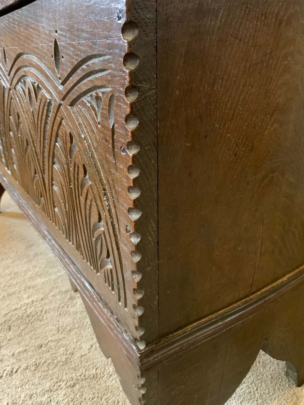Late 17th century Six plank oak coffer View VIII