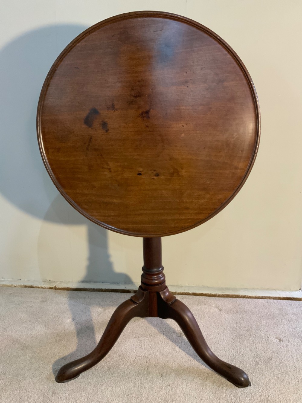 A Georgian mahogany tray top tripod table.