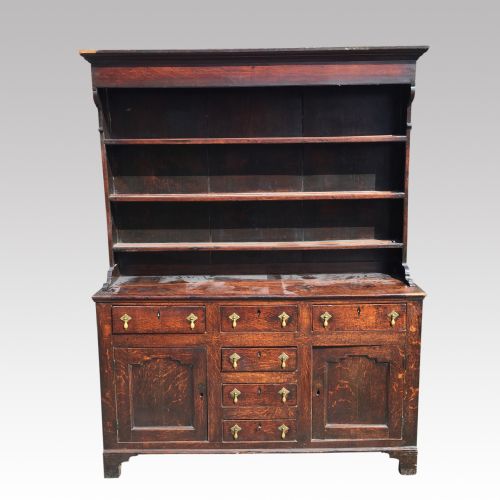 18th century oak dresser with rack - CATEGORY: ANTIQUE DRESSERS - DATED 18TH CENTURY