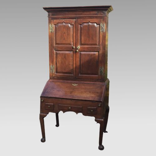 early 18th century oak bureau cabinetbookcase - CATEGORY: ANTIQUE BUREAU - DATED 18TH CENTURY