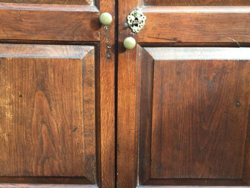EARLY 18TH CENTURY OAK BUREAU CABINETBOOKCASE - ADDITIONAL PHOTO 3