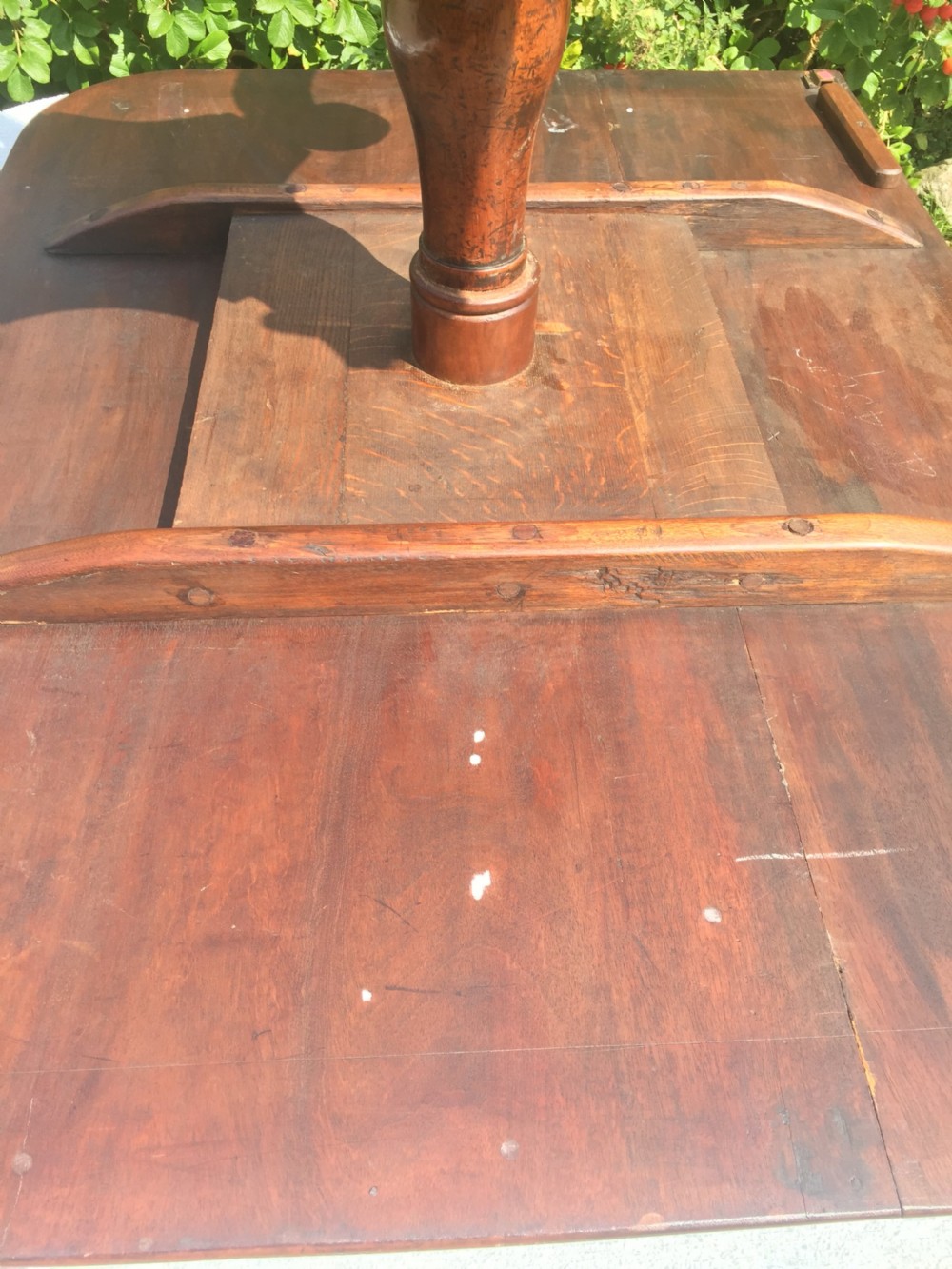 Georgian three pedestal/pillar Dining Table  View VIII
