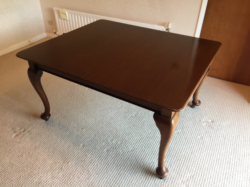 19th century mahogany dining table to seat eight View IX