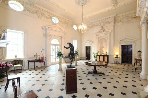 CHRISTOPHER BUCK ANTIQUES LTD. PROFILE PHOTO WHICH LINKS TO DEALER PAGE