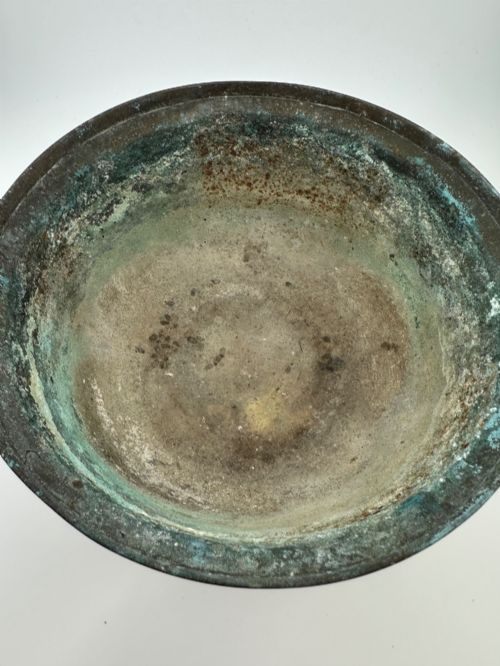 fig 5. A pair of antique Chinese cast bronze footed bowls decorated with etched bird and lotus leaf motifs beneath key-fret rim borders.