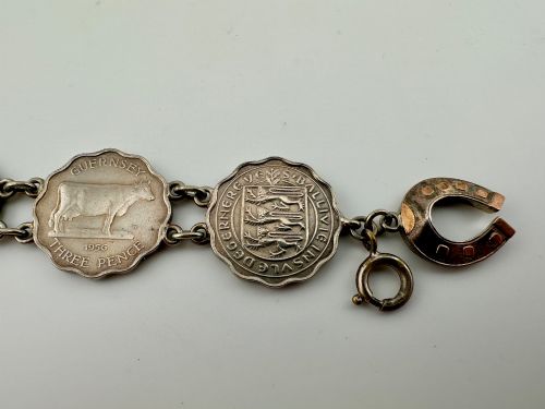 Vintage Guernsey 1956 Threepence Coin Bracelet Lucky Horseshoe Channel Islands