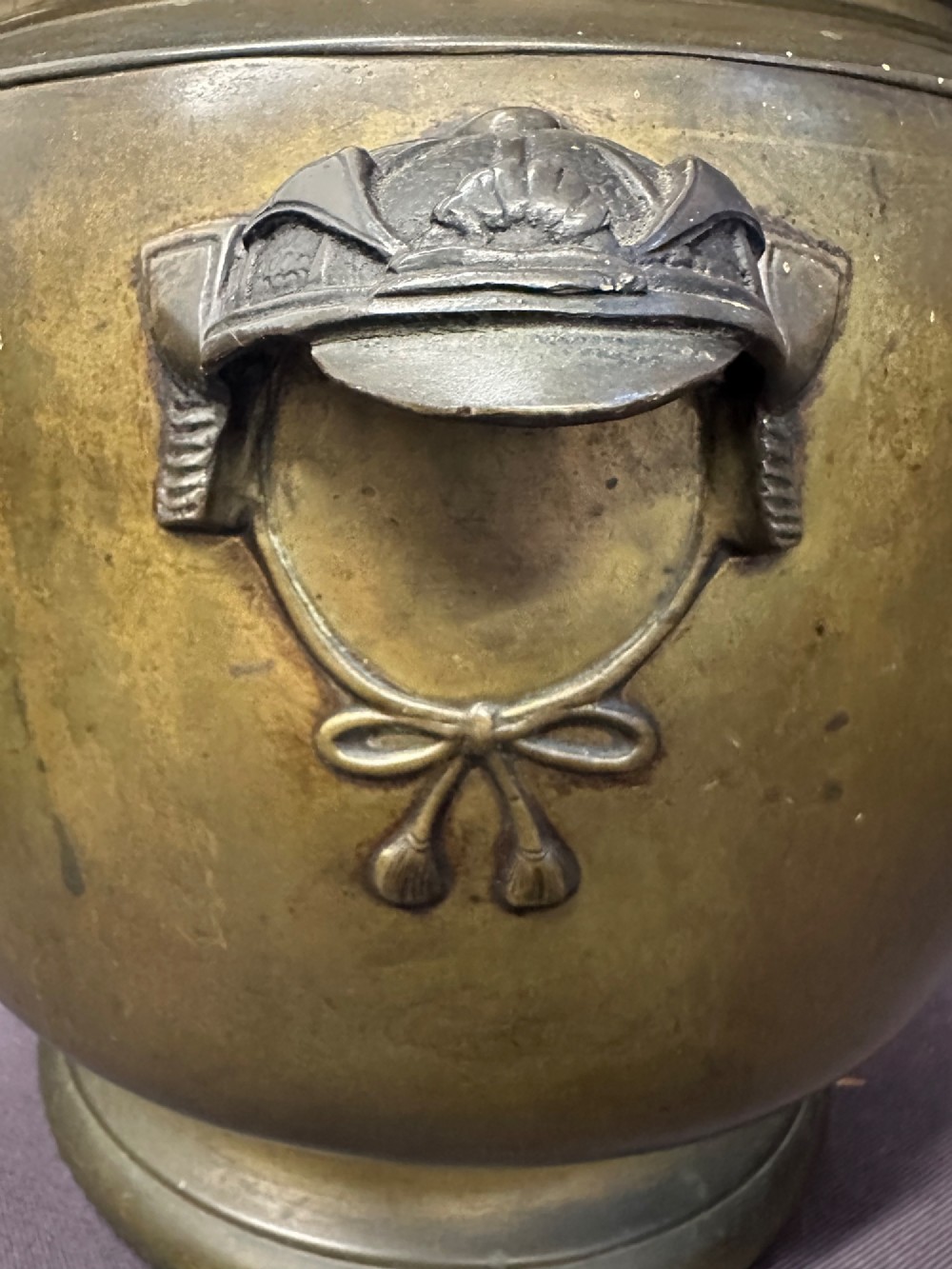 Antique Japanese Meiji Bronze Hibachi Jardiniere Mixed Metal Birds Kabuto c.1890 View VII