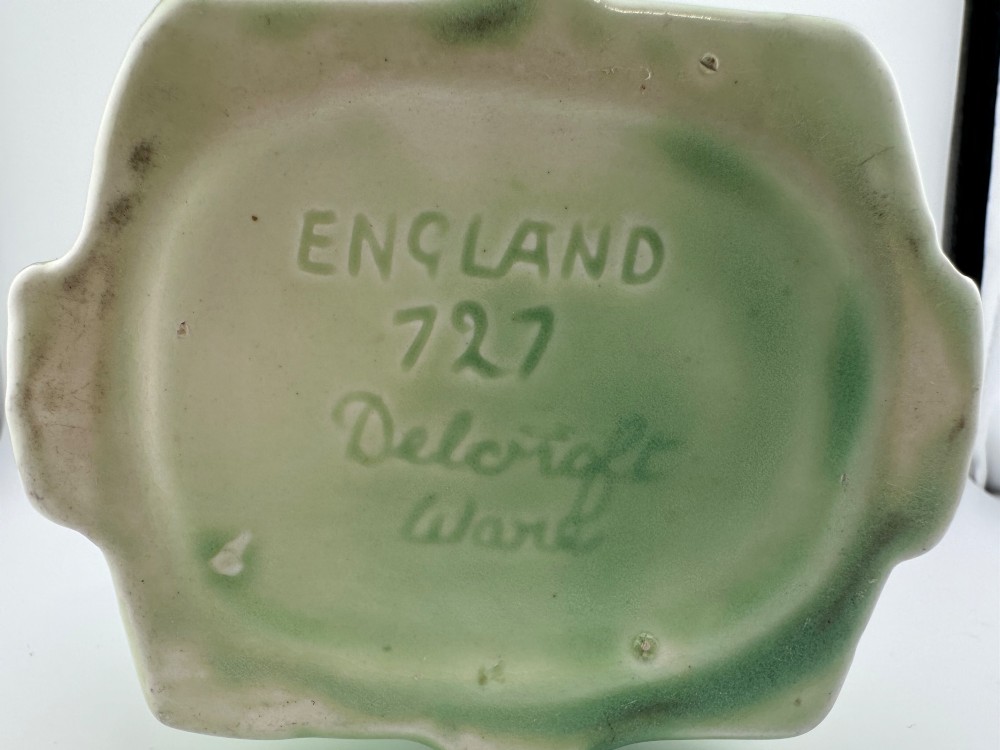 1930s Delcroft Ware Art Deco Green Oriental Geisha Jug Vase J T Fell No.727 18.5cm View VIII