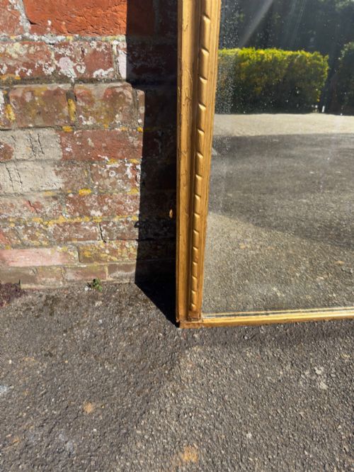 A WONDERFUL LARGE ANTIQUE ENGLISH 19TH CENTURY CARVED WOOD GESSO ARCHED TOP GILT ROPE TWIST FRAMED OVERMANTLE MIRROR - ADDITIONAL PHOTO 3