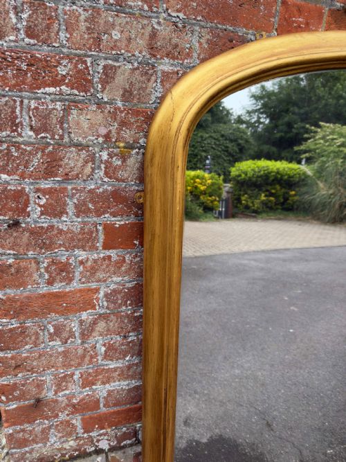 A LARGE ANTIQUE ENGLISH 19TH CENTURY CARVED WOOD WOOD GESSO ARCHED TOP GILT OVERMANTLE MIRROR - ADDITIONAL PHOTO 5