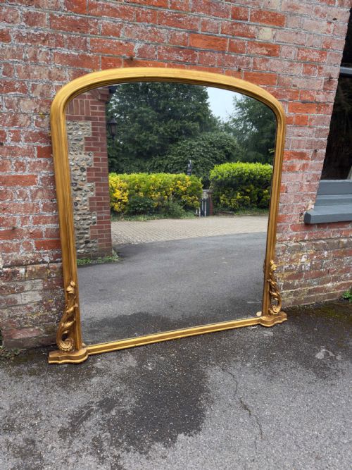A LARGE ANTIQUE ENGLISH 19TH CENTURY CARVED WOOD WOOD GESSO ARCHED TOP GILT OVERMANTLE MIRROR - ADDITIONAL PHOTO 7