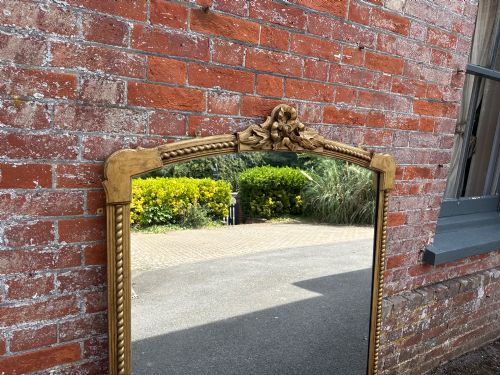 A STUNNING LARGE ANTIQUE ENGLISH 19TH CENTURY CARVED WOOD GESSO SHAPED TOP GILT OVERMANTLE MIRROR - ADDITIONAL PHOTO 3