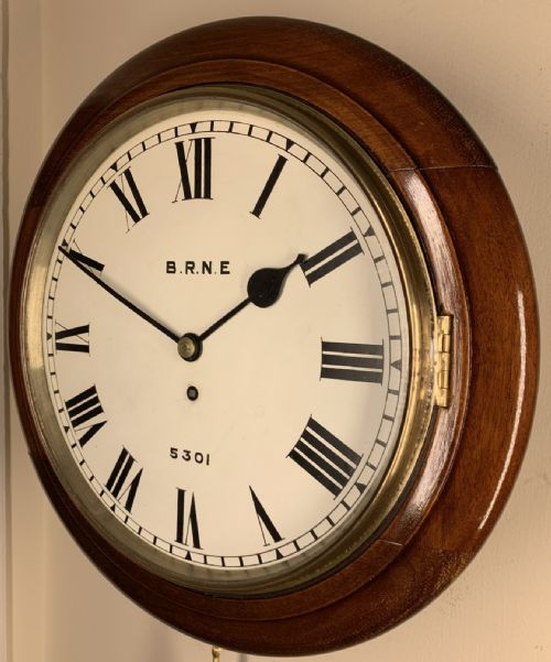 FUSEE DIAL RAILWAY WALL CLOCK EXCELLENT CONDITION NER RARE - ADDITIONAL PHOTO 10