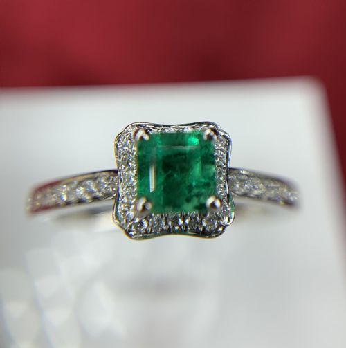 18CT WHITE GOLD EMERALD DIAMOND RING - ADDITIONAL PHOTO 11
