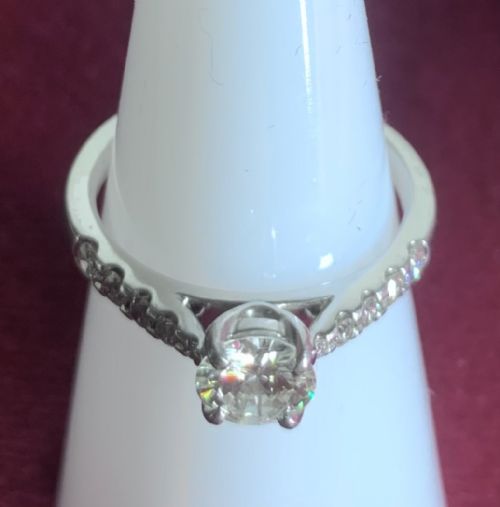 DIAMOND 89CT SOLITAIRE PLATINUM ENGAGEMENT RING STUNNING - ADDITIONAL PHOTO 3