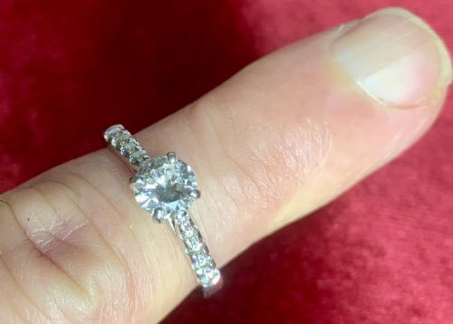 DIAMOND 89CT SOLITAIRE PLATINUM ENGAGEMENT RING STUNNING - ADDITIONAL PHOTO 16