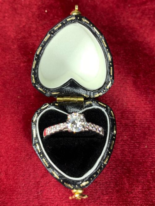 DIAMOND 89CT SOLITAIRE PLATINUM ENGAGEMENT RING STUNNING - ADDITIONAL PHOTO 19