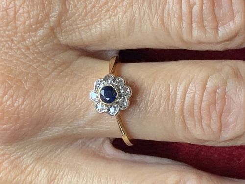 18CT DIAMOND SAPPHIRE CLUSTER RING DAISY STYLE - ADDITIONAL PHOTO 6