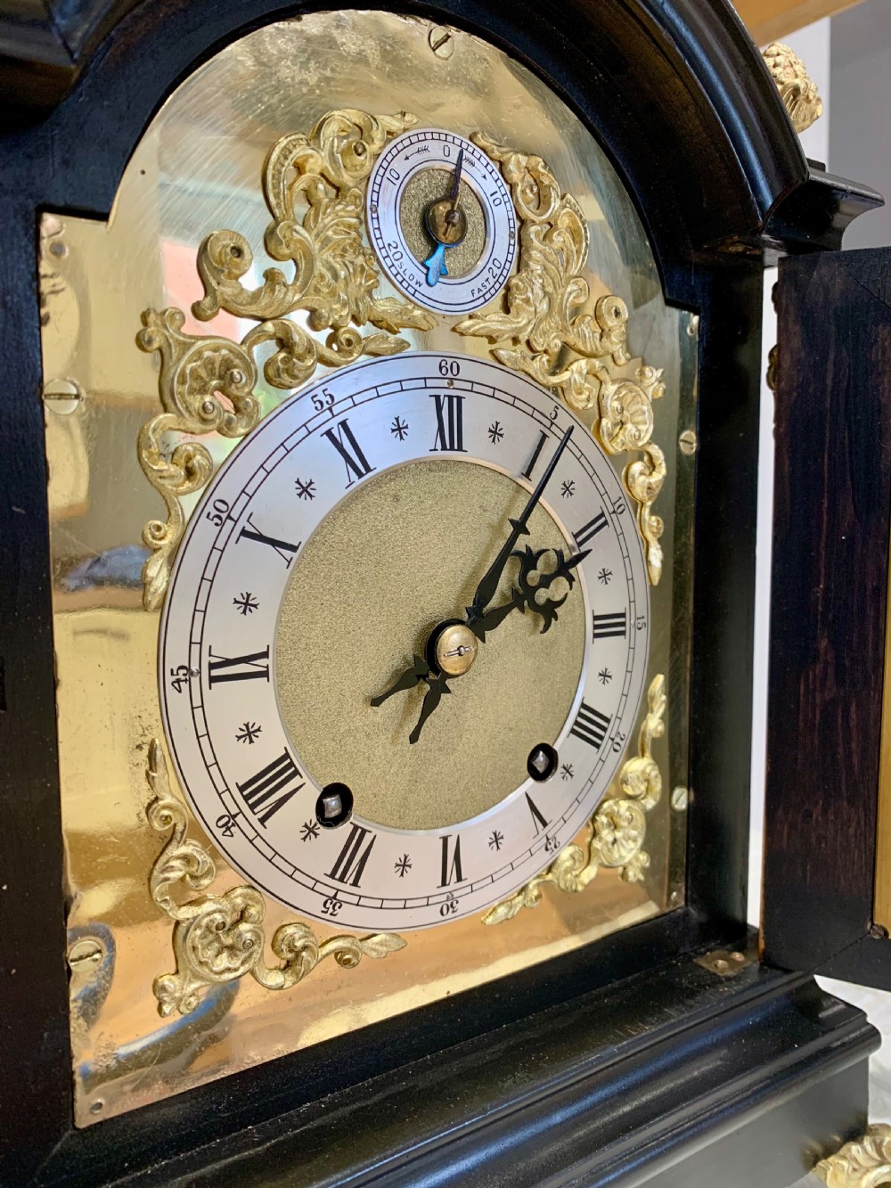 Winterhalder Ebonised Bracket Clock, Stunning View XVII
