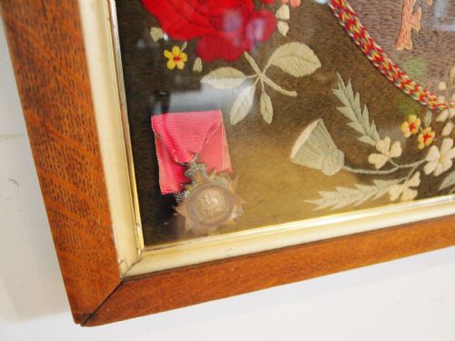 FINE WOOL WORK VICTORIAN SUSSEX REG SAMPLER C1890 - ADDITIONAL PHOTO 2