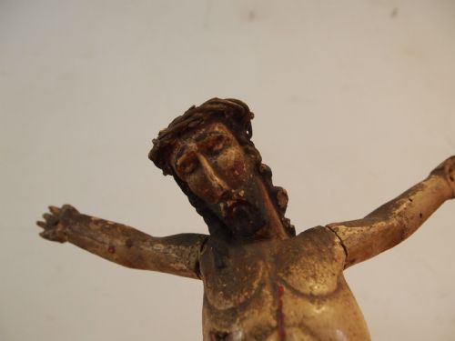 CARVED CORPUS CHRISTI 18TH CENTURY FIGURE C1750 - ADDITIONAL PHOTO 2