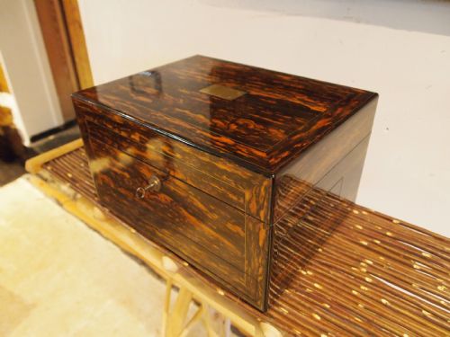 box vanity outstanding rare coromandel william neal 1863 - CATEGORY: ANTIQUE BOXES - DATED 19TH CENTURY