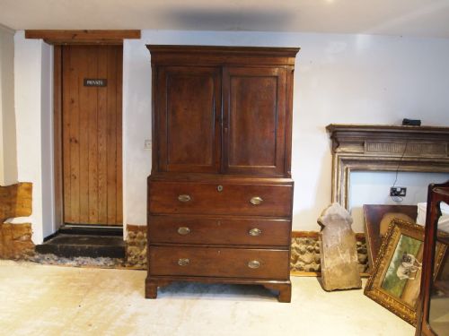 RARE WELSH OAK SECRETAIRE CUPBOARD ON CHEST C1790 - ADDITIONAL PHOTO 15