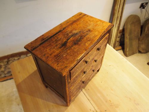 CHEST OF DRAWERS VERY RARE PRIMITIVE MINIATURE WELSH MAETWROG C1800 - ADDITIONAL PHOTO 12