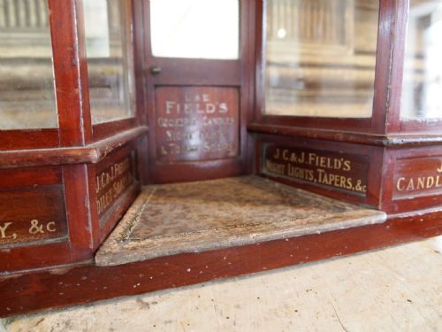 ADVERTISING MINIATURE SHOP FRONT J AND J C FIELD ROYAL JUBILEE EXB 1887 - ADDITIONAL PHOTO 3
