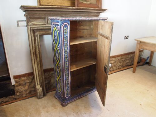 CUPBOARD RARE FOLK ART PAINTED PINE VICTORIAN C1870 - ADDITIONAL PHOTO 3