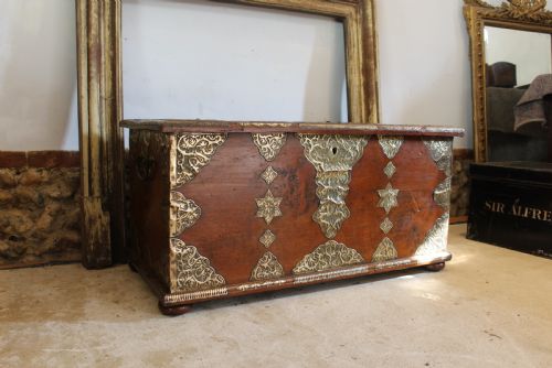 CHEST TRUNK COFFER STUNNING RARE ZANZIBAR TEAK AND BRASS C1850 - ADDITIONAL PHOTO 10