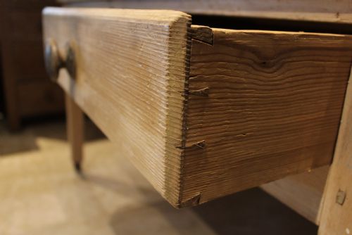 TABLE RARE VICTORIAN PINE BAKERS TABLE C1880 - ADDITIONAL PHOTO 2