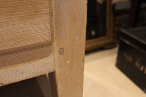 TABLE RARE VICTORIAN PINE BAKERS TABLE C1880 - ADDITIONAL PHOTO 3